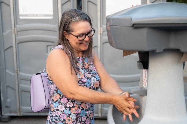 Portable Toilet Options We Offer in Canyonville, OR
